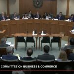 Texas Senate committee moves forward on bill removing incentives for crypto miners